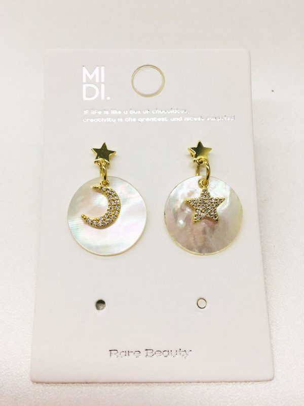 Star and moon shell ear studs/Mixed