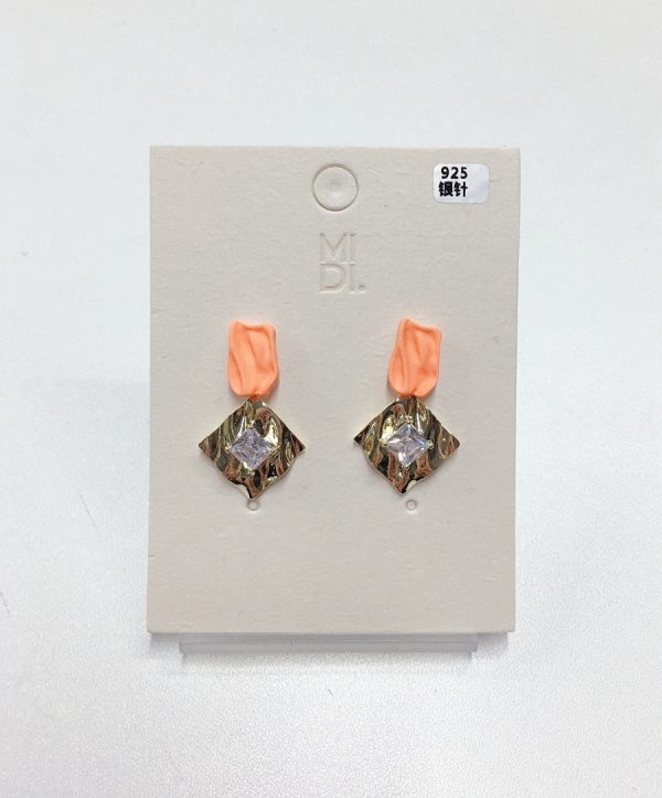 Orange fashionable earrings - Image 4
