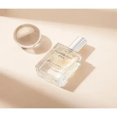 Women's perfume